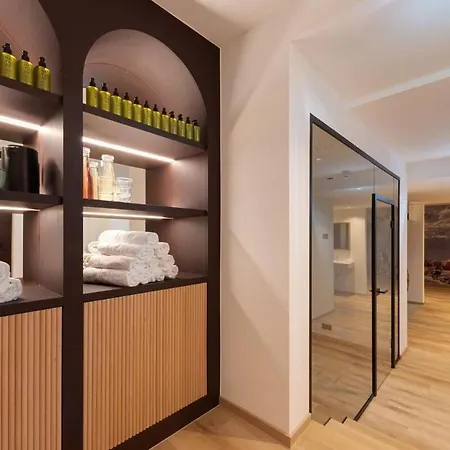 St Anton Luxury Ski 4 Bedrooms *