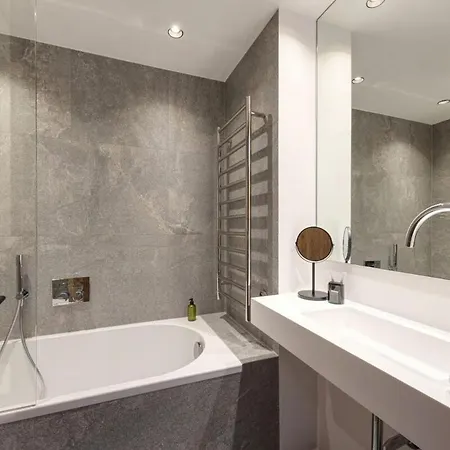 St Anton Luxury Ski 4 Bedrooms Apartment *