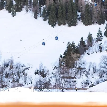 St Anton Luxury Ski 4 Bedrooms Apartment *